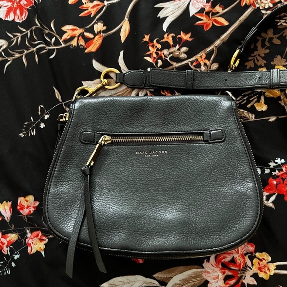 Marc Jacobs Bags Marc Jacobs Empire City Saddle Bag Poshmark